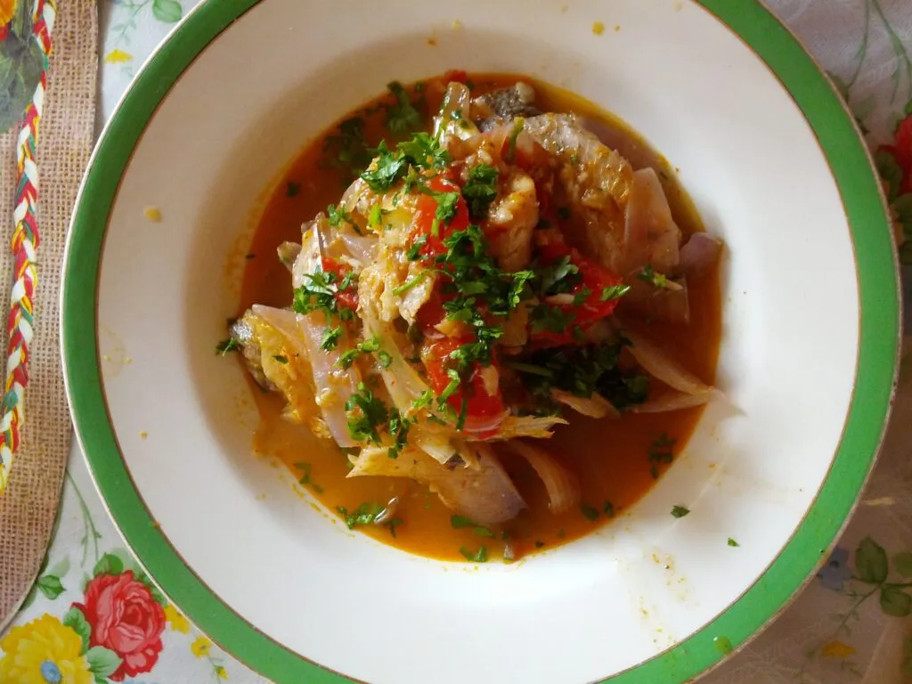 Sudado de Pescado: Il sapore autentico delle coste peruviane