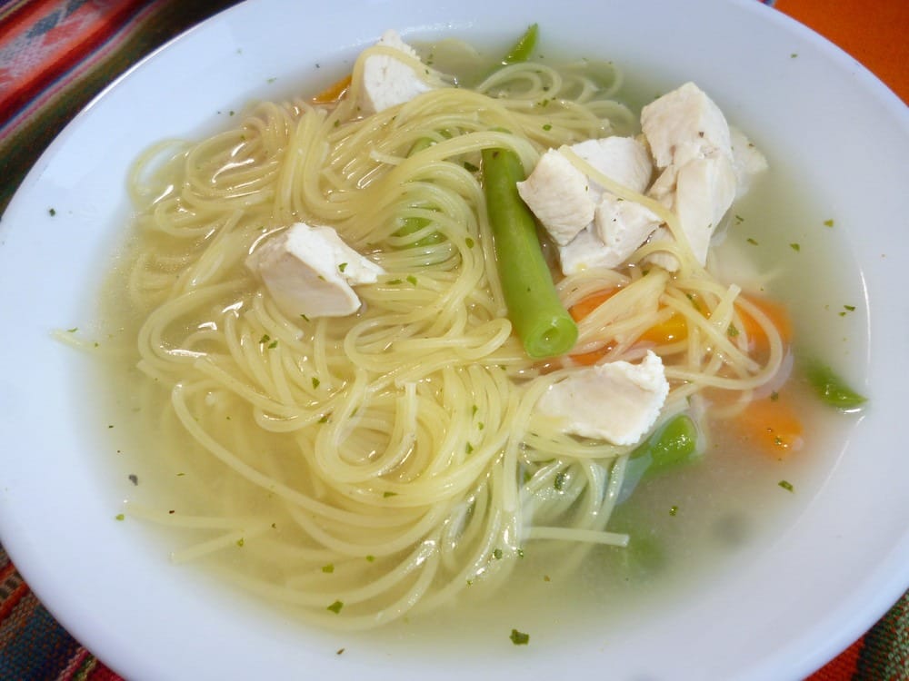 Sopa a la Minuta: la zuppa peruviana che scalda il cuore